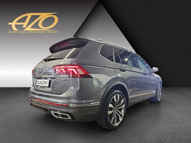 Gebraucht VW Tiguan Allspace R-line 244 PS (179 kW) 2022 SUV
