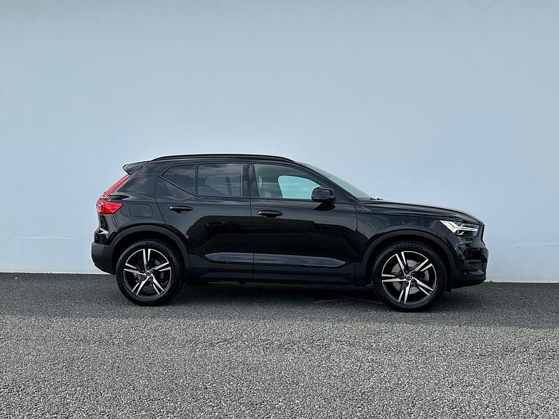 Gebraucht Volvo XC40 R-Design 179 PS (131 kW) 2020 Schwarz SUV