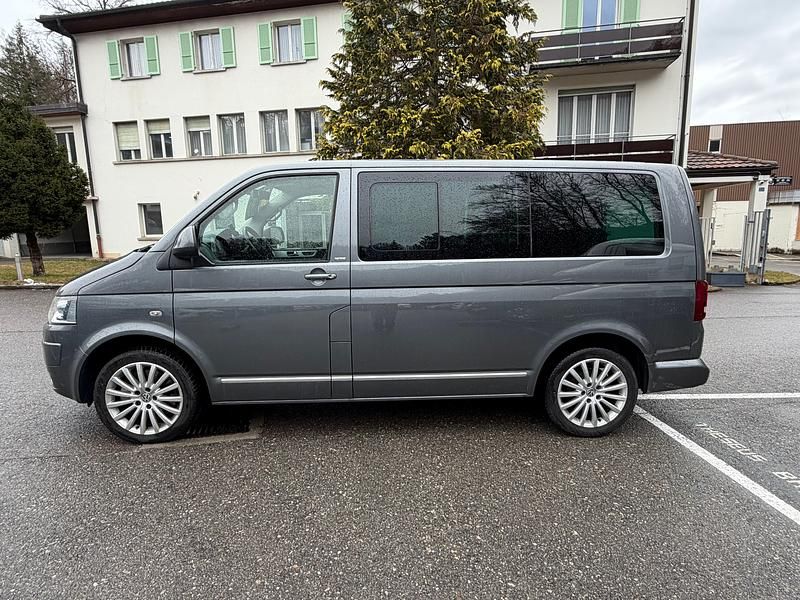 Gebraucht VW T5 Comfortline 180 PS (132 kW) 2013 Van