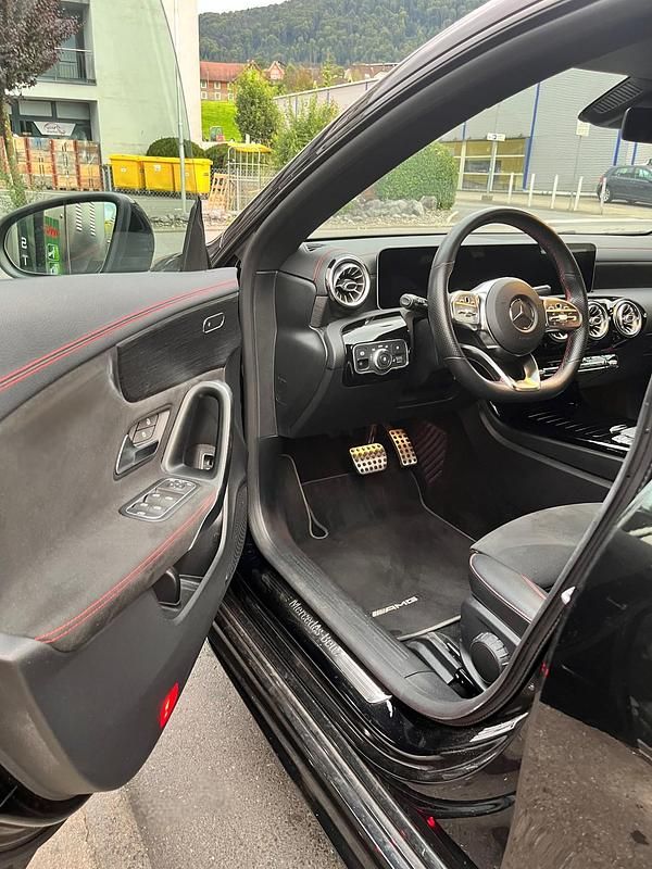 Gebraucht Mercedes CLA220 Shooting Brake AMG line 190 PS (139 kW) 2019 Kombi