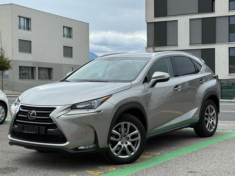 Gebraucht Lexus NX300h E-FOUR 197 PS (144 kW) 2017 SUV