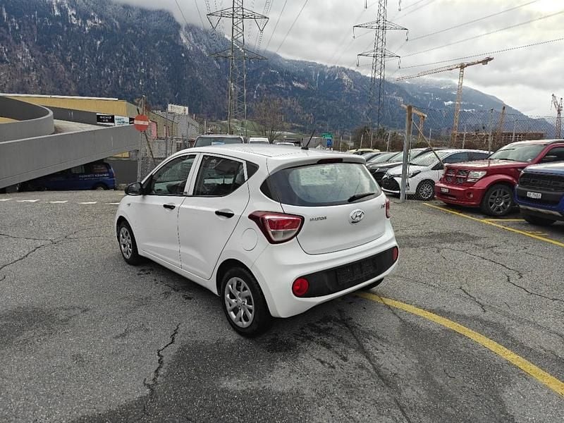 Gebraucht Hyundai i10 66 PS (48 kW) 2017 Kleinwagen