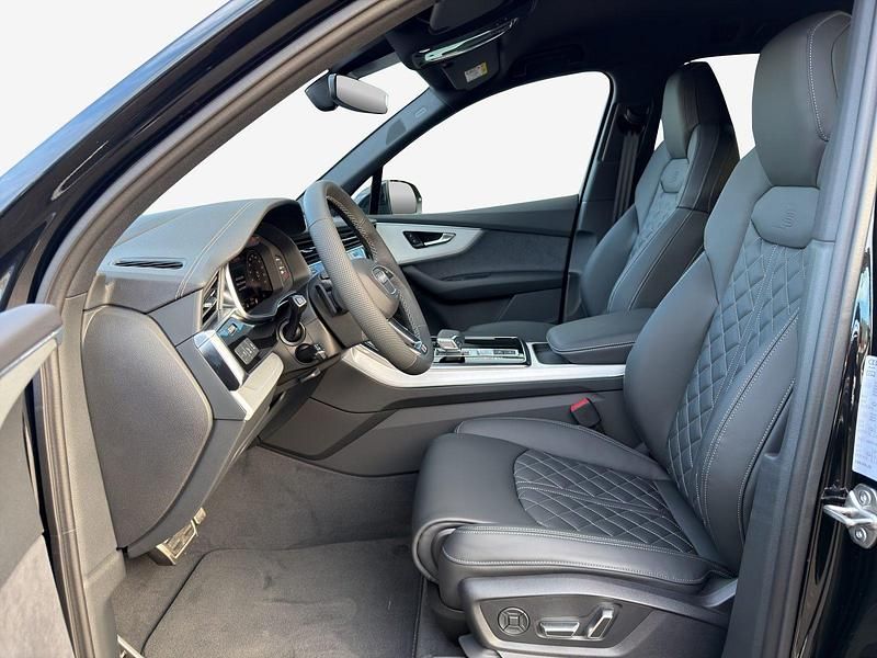 Neu Audi Q7 S-Line 286 PS (210 kW) 2026 Mythosschwarz metallic SUV