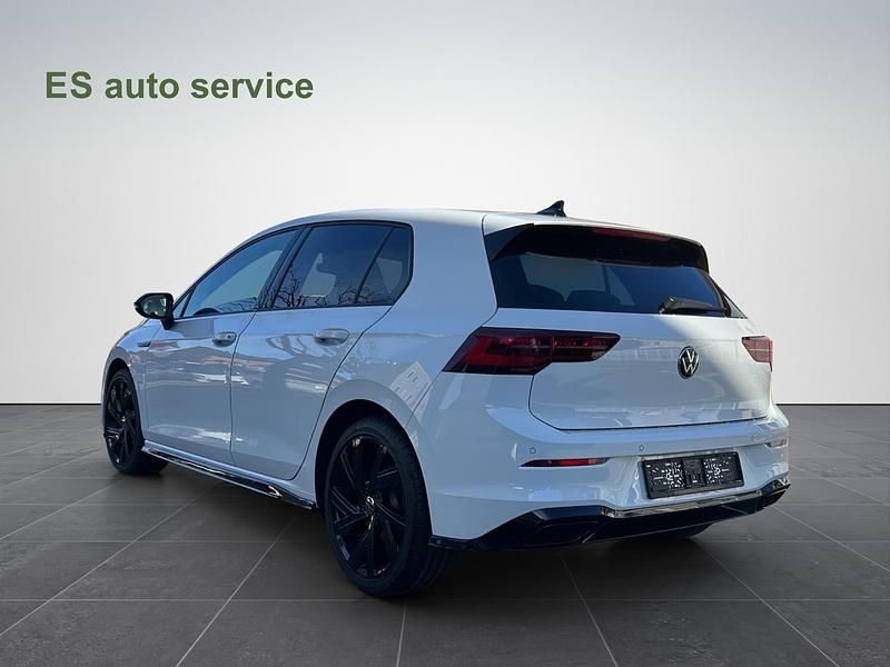 Gebraucht VW Golf VIII R-line 150 PS (110 kW) 2023 Limousine