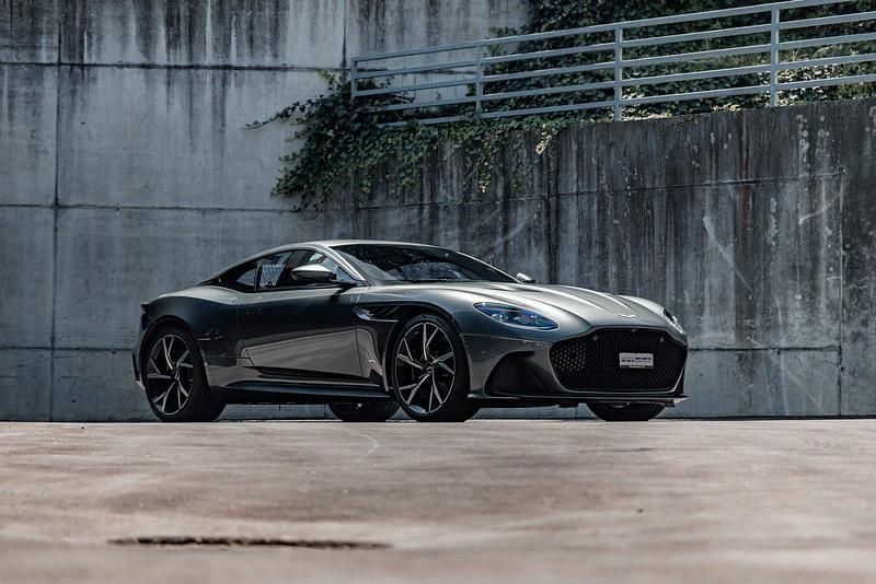Gebraucht Aston Martin DBS 725 PS (533 kW) 2019 Coupé