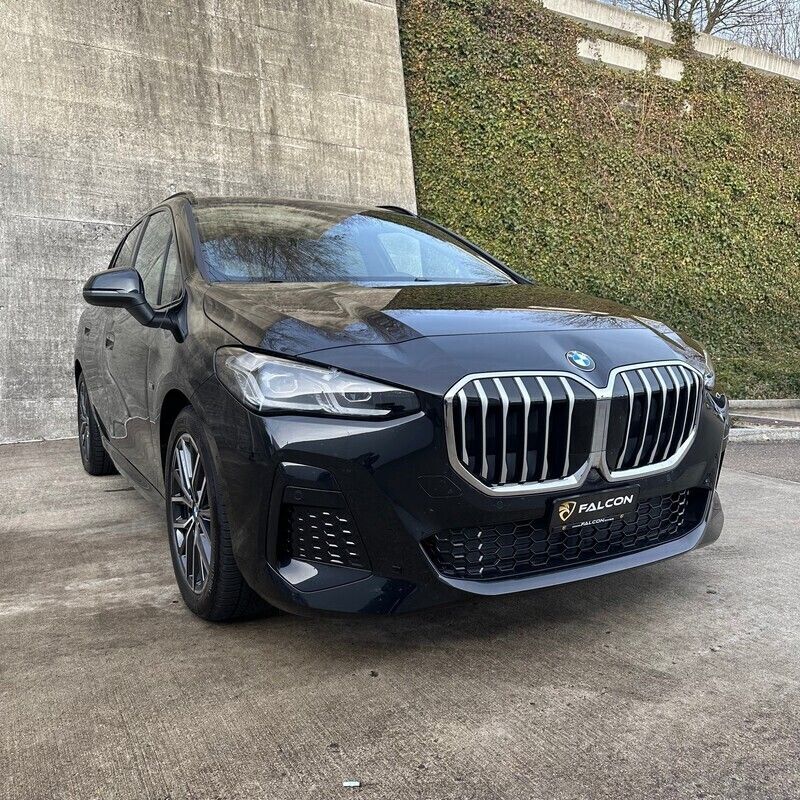 Gebraucht BMW 220 Active Tourer M Sport 156 PS (114 kW) 2024 Van / Kleinbus