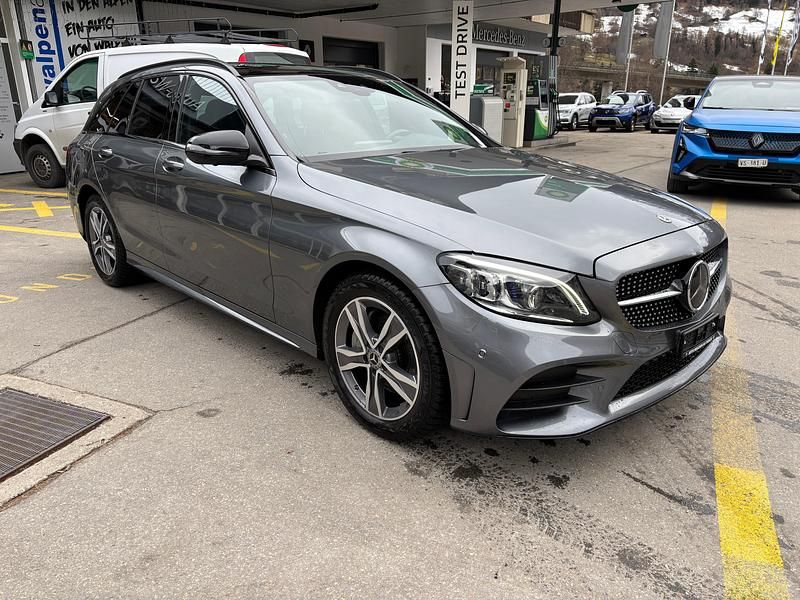 Gebraucht Mercedes C200 AMG 184 PS (135 kW) 2019 Grau Kombi