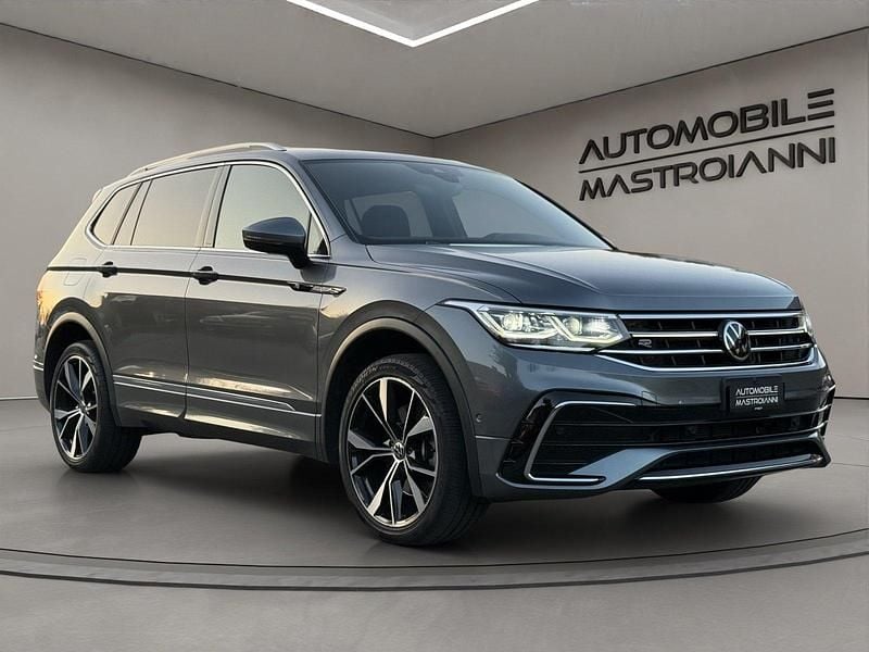 Gebraucht 2022 VW Tiguan Allspace R-line SUV | CHF 32’990 (Fairer Preis) - Bild 1/4