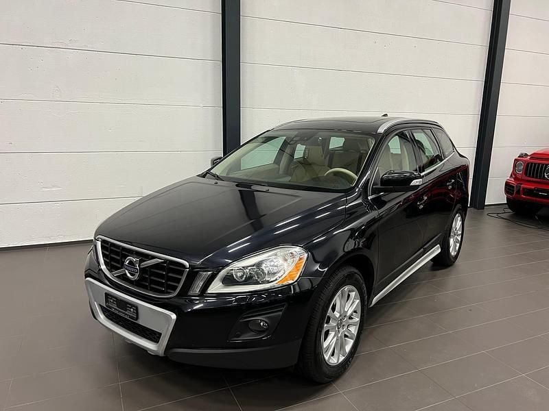 Gebraucht 2009 Volvo XC60 Summum SUV | CHF 8’900 (Etwas zu teuer) - Bild 1/4