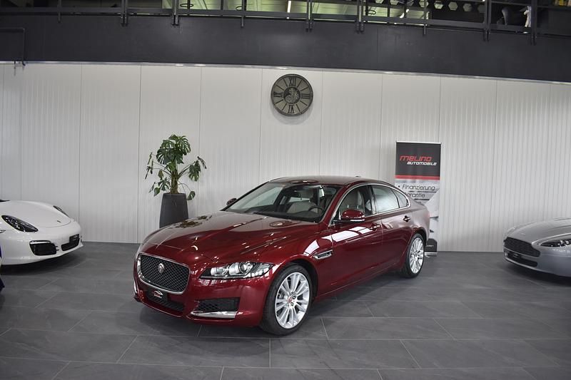 Gebraucht 2016 Jaguar XF Prestige Limousine | CHF 19’500 - Bild 1/4