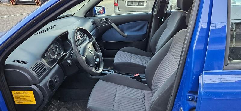 Gebraucht Skoda Octavia Elegance 90 PS (66 kW) 2003