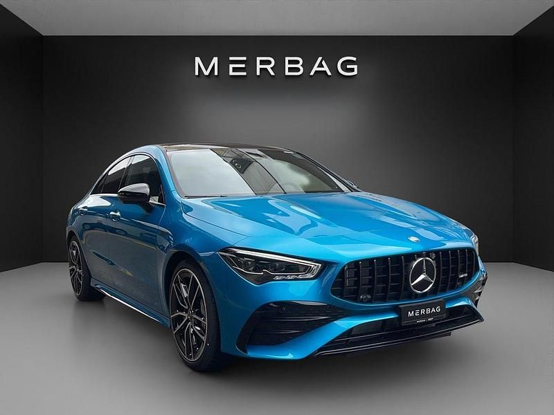 Blau Gebraucht 2024 Mercedes CLA35 AMG AMG Limousine | CHF 56’900 (Fairer Preis) - Bild 1/4