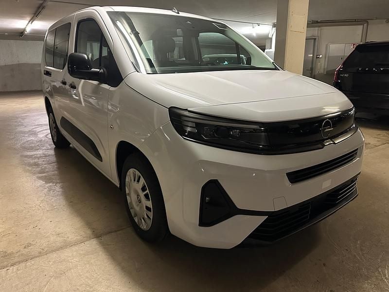 Neu Opel Combo S 130 PS (95 kW) 2025 Weiss Kombi