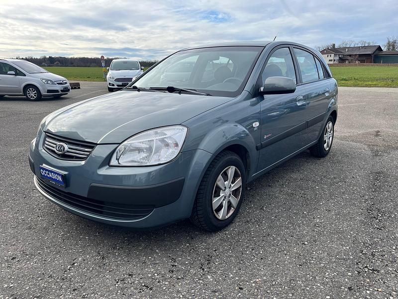 Gebraucht Kia Rio 112 PS (82 kW) 2008 Limousine