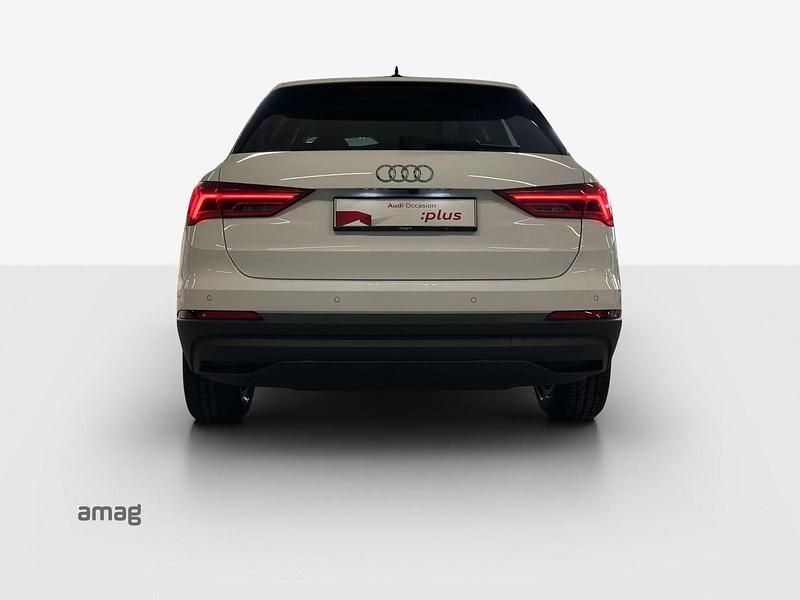 Gebraucht Audi Q3 Attraction 150 PS (110 kW) 2025 Arkonaweiss SUV