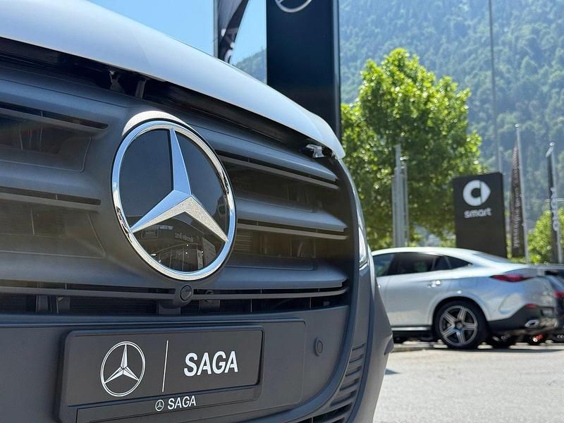Neu Mercedes Vito 190 PS (139 kW) 2025 Van