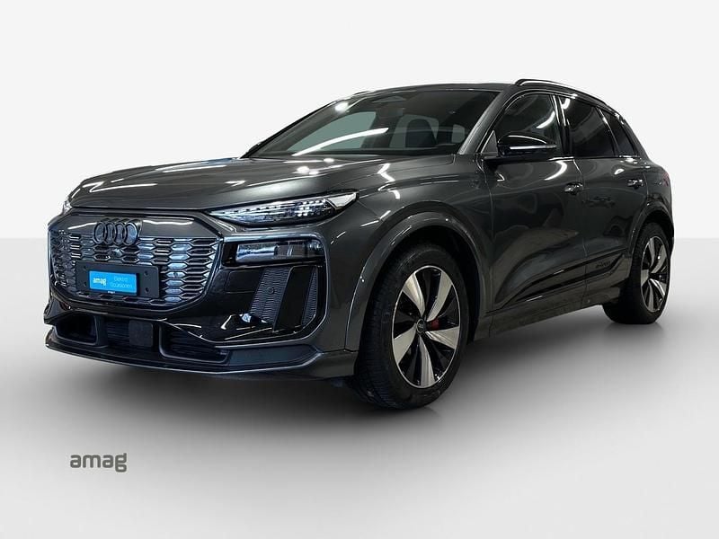 Gebraucht Audi Q6 e-tron Comfort 285 kW (388 PS) 2024 Daytonagrau perleffekt SUV