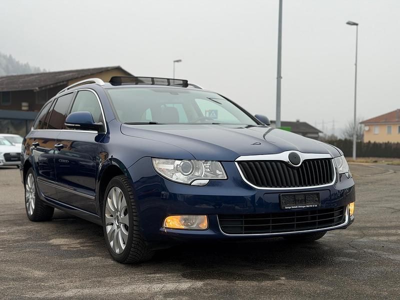 Gebraucht Skoda Superb Elegance 260 PS (191 kW) 2011 Kombi