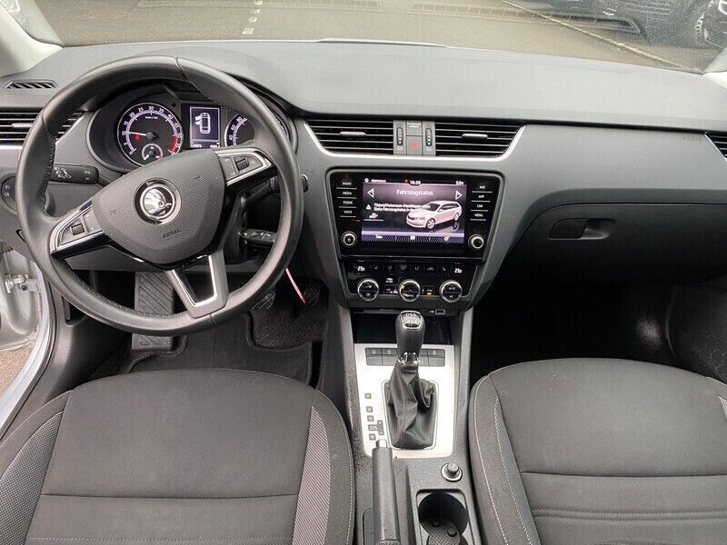 Gebraucht Skoda Octavia Ambition 184 PS (135 kW) 2019 Kombi