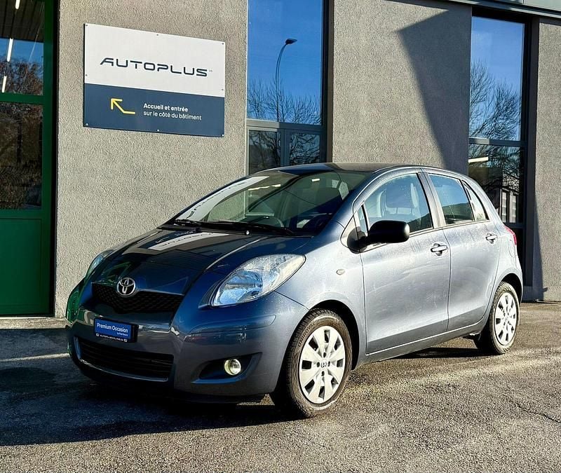 Gebraucht Toyota Yaris Sol 99 PS (72 kW) 2010