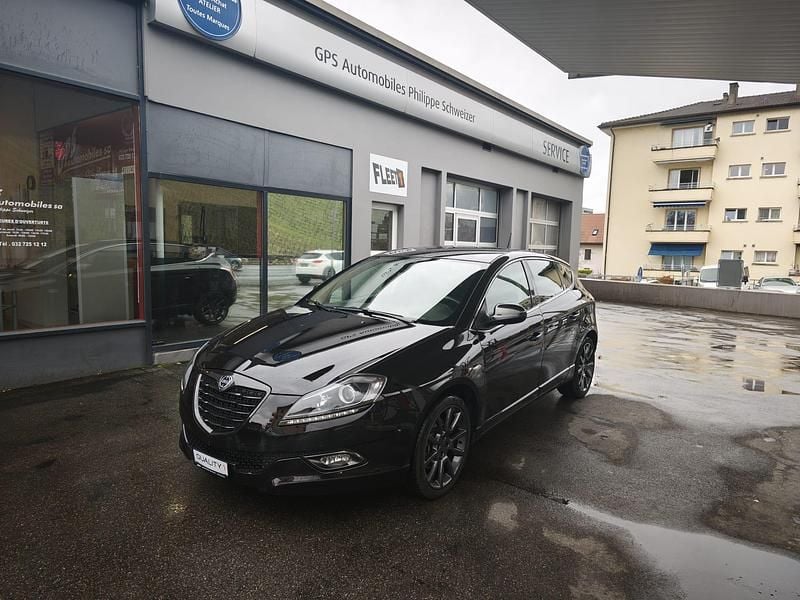 Gebraucht Lancia Delta 190 PS (139 kW) 2014 Kleinwagen