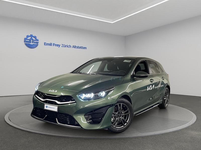 Grün Neu 2025 Kia Ceed GT-Line Kleinwagen | CHF 34’720 (Etwas zu teuer) - Bild 1/4