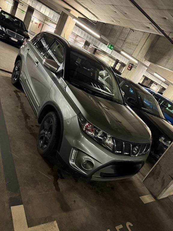 Gebraucht Suzuki Vitara 140 PS (102 kW) 2017 SUV