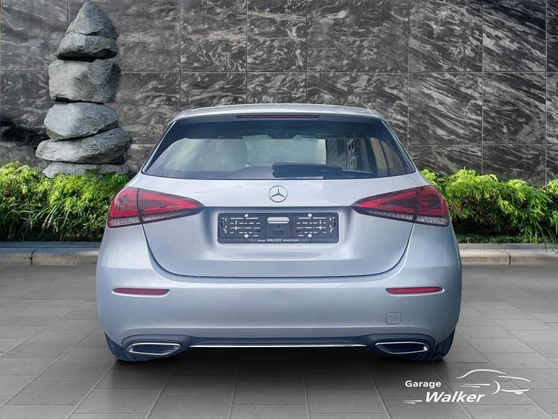 Gebraucht Mercedes A180 Progressive 136 PS (100 kW) 2020 Limousine