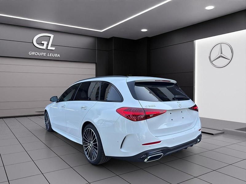 Neu Mercedes C300e 259 PS (190 kW) 2026 Weiss Kombi