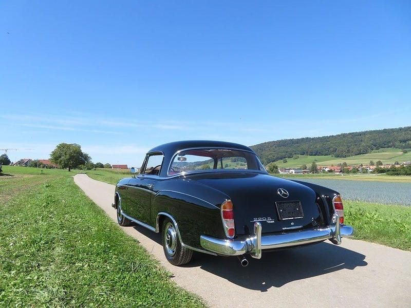 Gebraucht Mercedes 220 106 PS (77 kW) 1958 Coupé