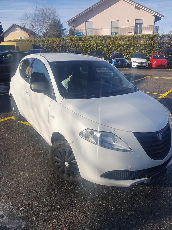 Gebraucht Lancia Ypsilon Gold 69 PS (50 kW) 2014 Kleinwagen