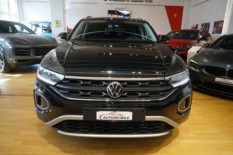 Gebraucht VW T-Roc Life 150 PS (110 kW) 2023 SUV