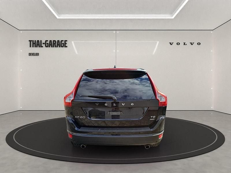 Gebraucht Volvo XC60 Summum 305 PS (224 kW) 2011 Schwarz SUV