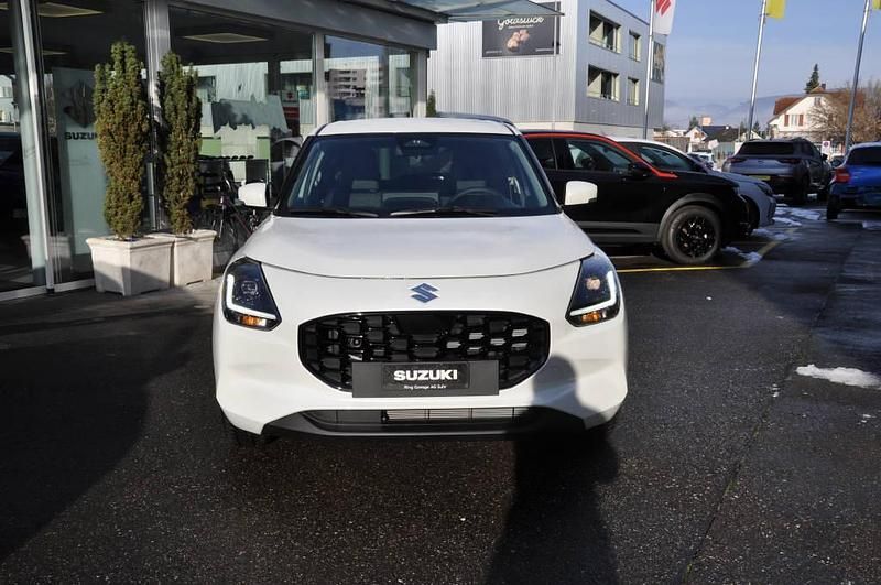 Neu Suzuki Swift 82 PS (60 kW) 2026 Weiss Limousine