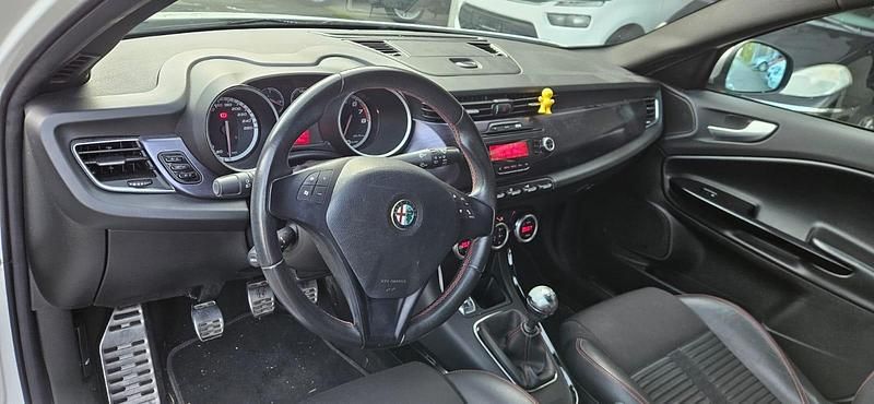 Gebraucht Alfa Romeo Giulietta Progression 170 PS (125 kW) 2011 Kleinwagen