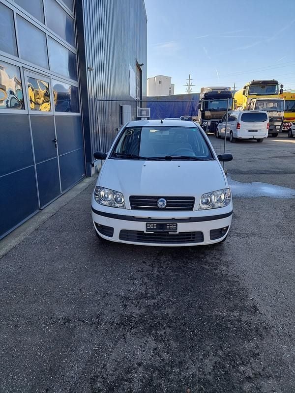 Gebraucht Fiat Punto 60 PS (44 kW) 2004 Kleinwagen
