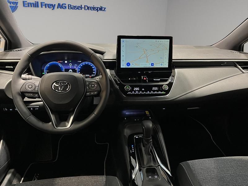 Neu Toyota Corolla Trend 178 PS (130 kW) 2025 Weiss Kombi