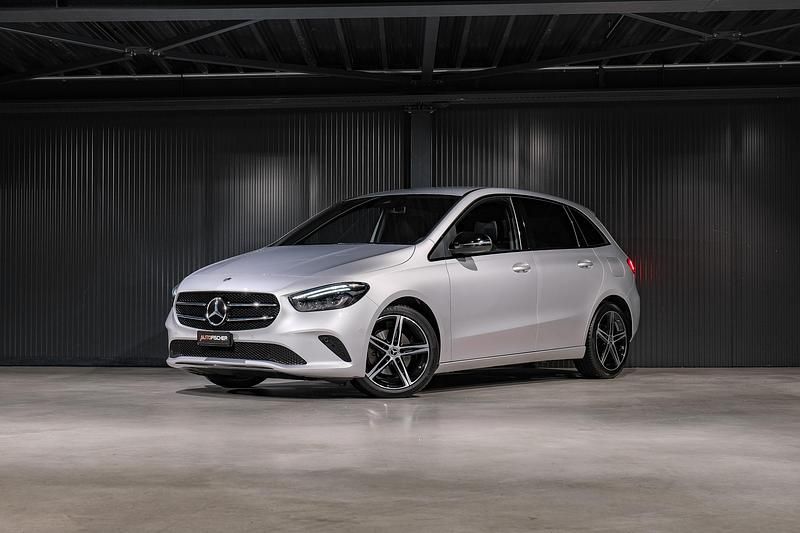 Gebraucht 2022 Mercedes B200 Progressive Van / Kleinbus | CHF 24’990 - Bild 1/4