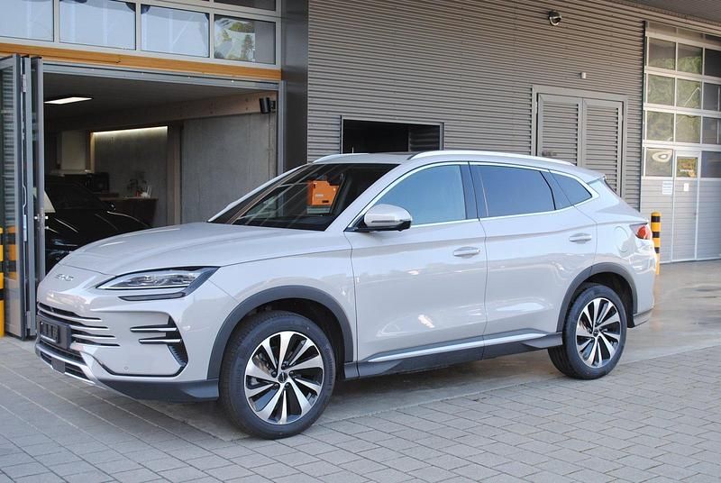 Neu BYD Seal Design 323 PS (237 kW) 2026 Kombi