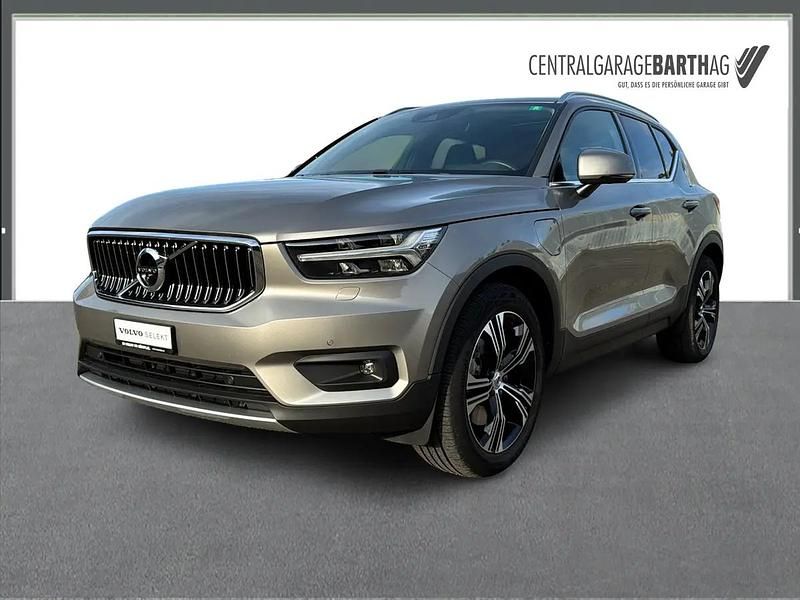 Gray Gebraucht 2025 Volvo XC40 Inscription SUV | CHF 34’937 (Superpreis) - Bild 1/4