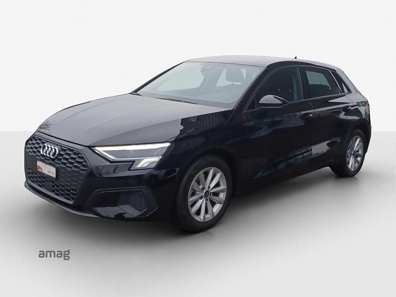 Gebraucht Audi A3 Attraction 150 PS (110 kW) 2022 Brillantschwarz Limousine