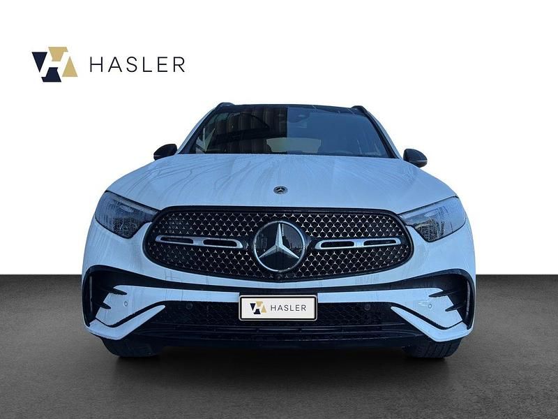 Gebraucht Mercedes GLC300e 313 PS (230 kW) 2023 SUV