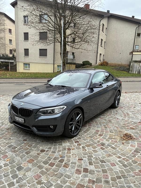 Gebraucht 2014 BMW 220 | CHF 14’900 - Bild 1/4