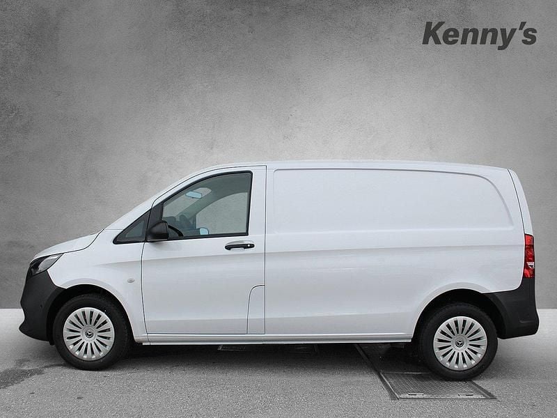 Gebraucht Mercedes Vito 163 PS (119 kW) 2024 Weiss Van