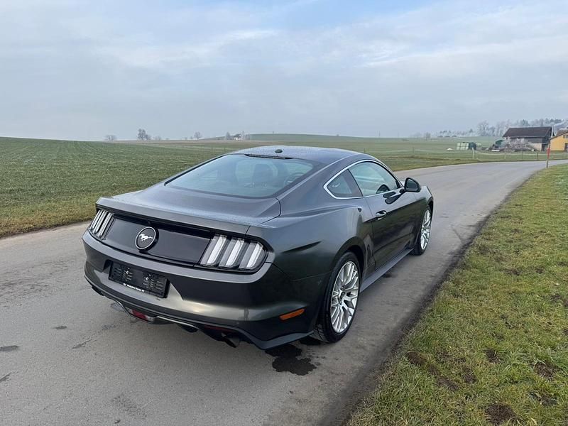 Gebraucht Ford Mustang Fastback 317 PS (233 kW) 2017 Coupé