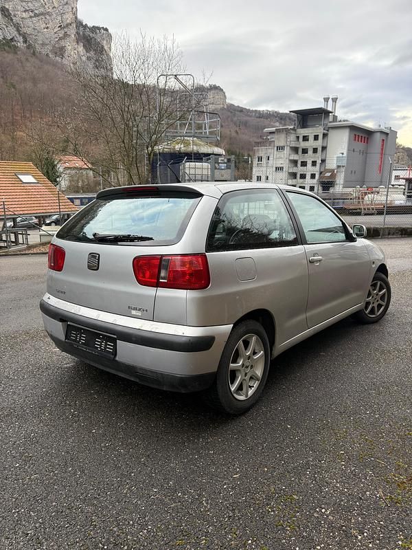 Gebraucht Seat Ibiza Stella 101 PS (74 kW) 2000 Kleinwagen