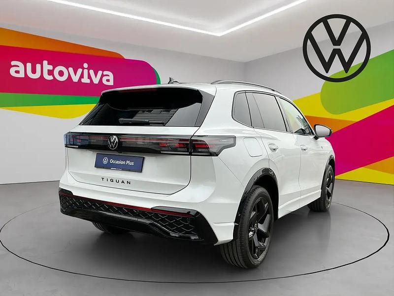 Gebraucht VW Tiguan R-line 193 PS (141 kW) 2026 Weiss SUV