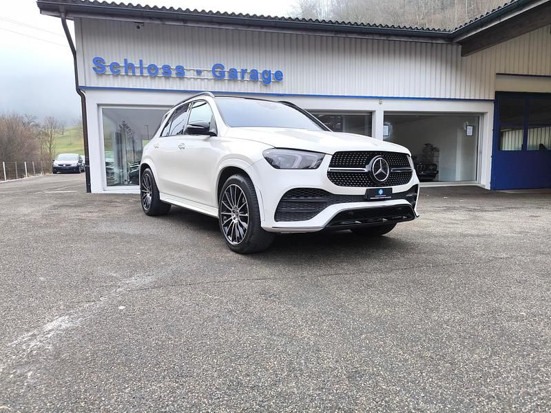 Gebraucht Mercedes GLE400 AMG line 330 PS (242 kW) 2022 SUV