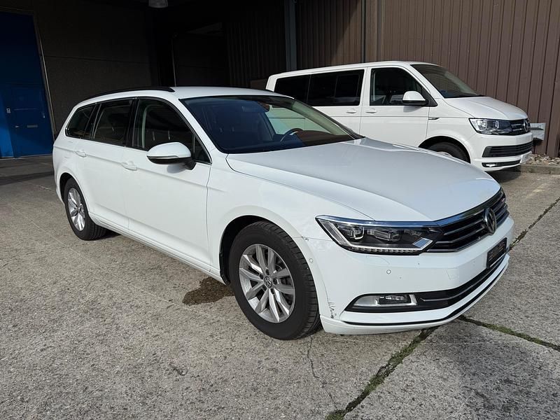 Gebraucht VW Passat Comfortline 150 PS (110 kW) 2019 Kombi