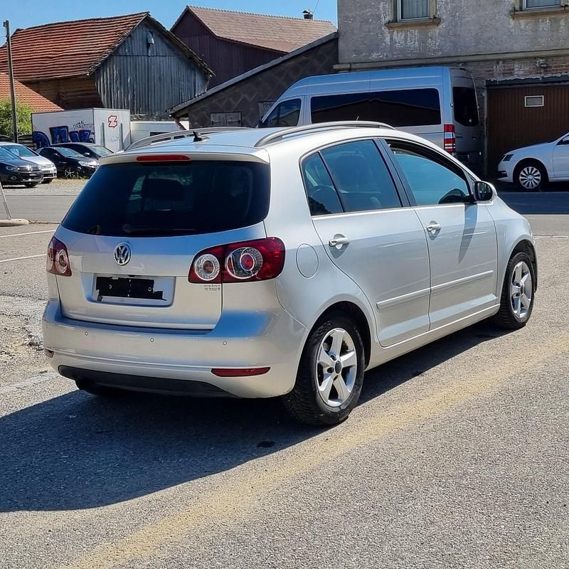 Gebraucht VW Golf Plus Cross Comfortline 122 PS (89 kW) 2011 Van / Kleinbus